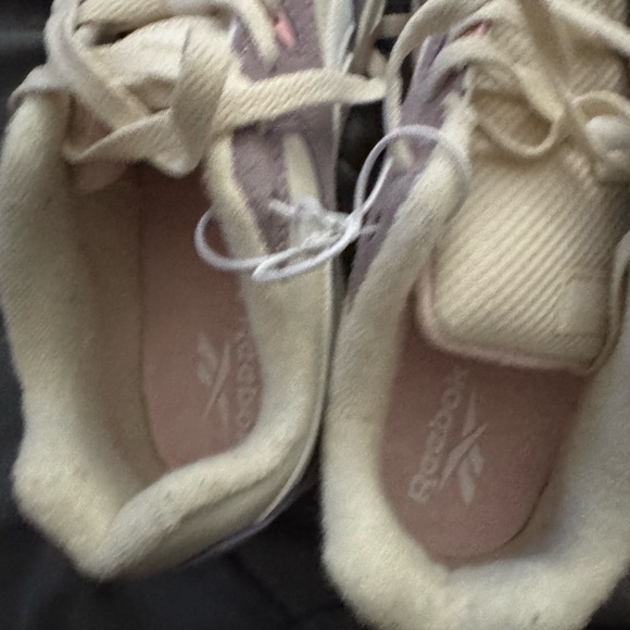 Reebok Girls Lavender and Cream Sneakers - Picture 7 of 10